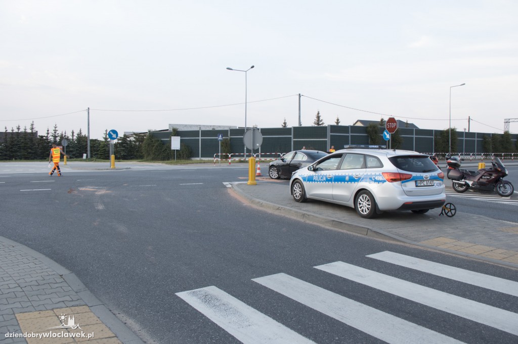 Wypadek samochodowy z udziałem motocyklisty