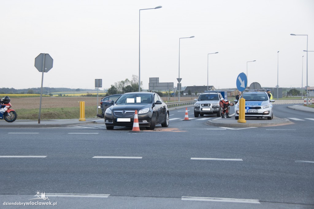 Wypadek samochodowy z udziałem motocyklisty