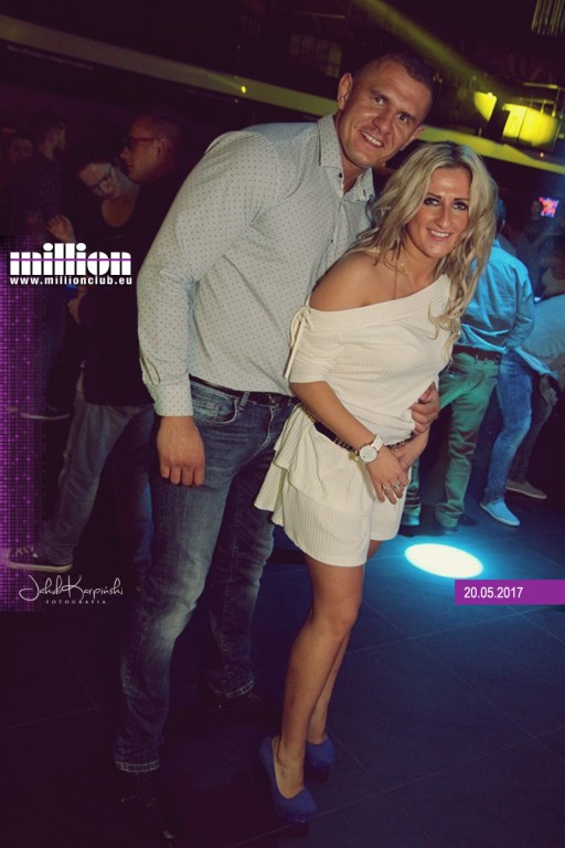 Sobotnia impreza w klubie Million