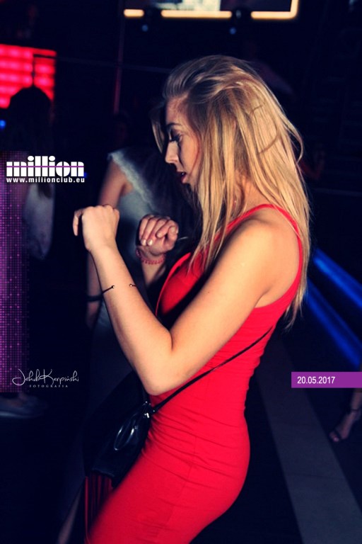 Sobotnia impreza w klubie Million
