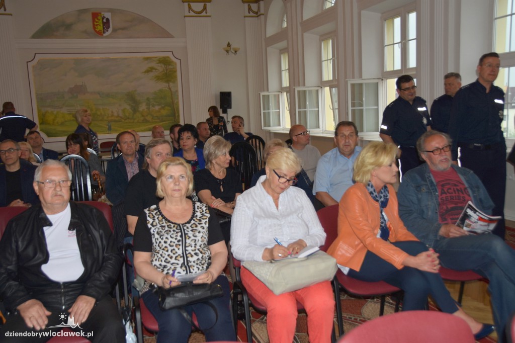 Debata na temat bezpieczeństwa