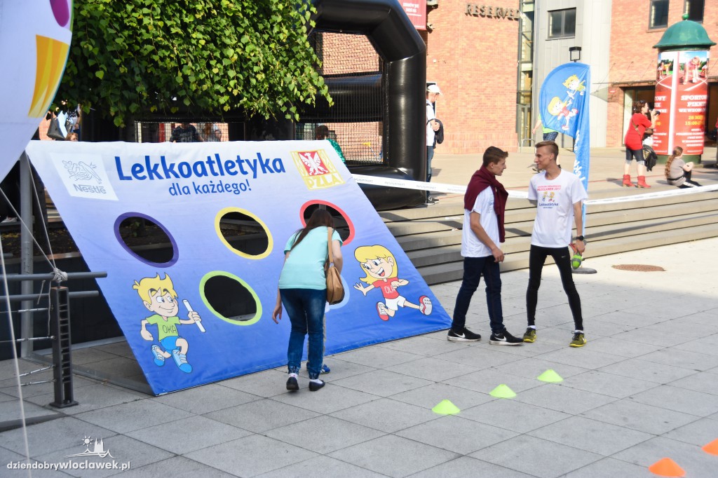 Gwiazdy sportu na pikniku w CH Wzorcownia