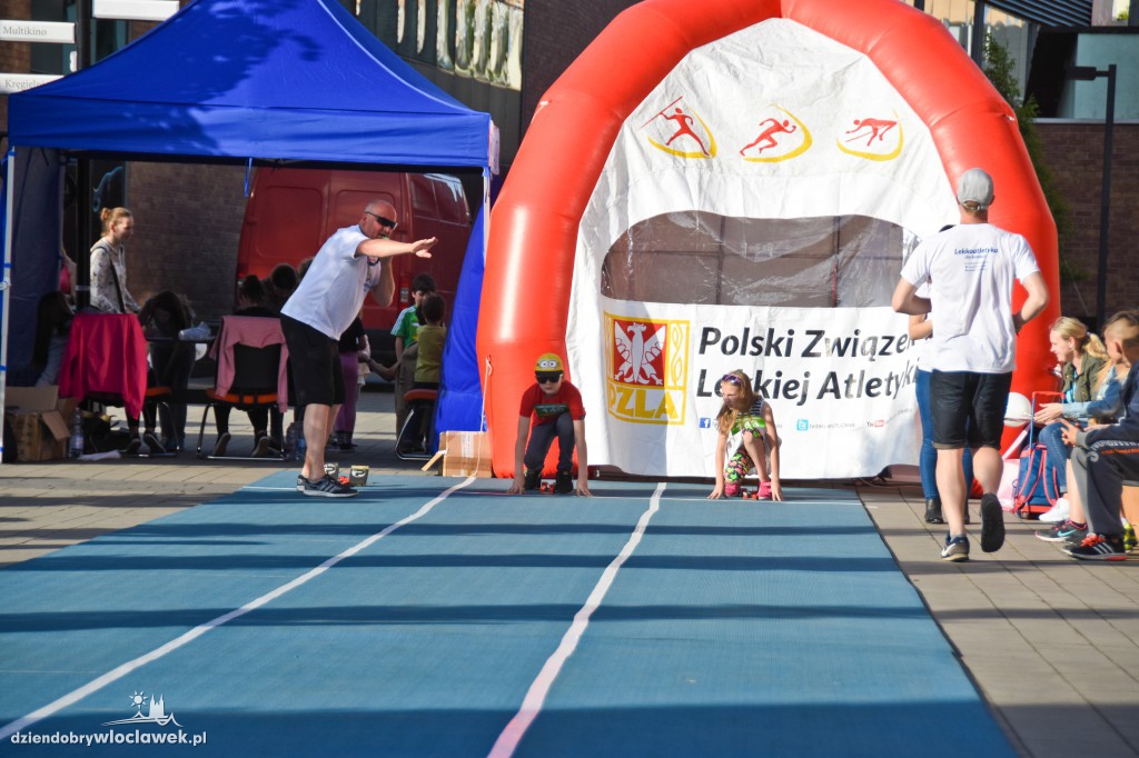Gwiazdy sportu na pikniku w CH Wzorcownia