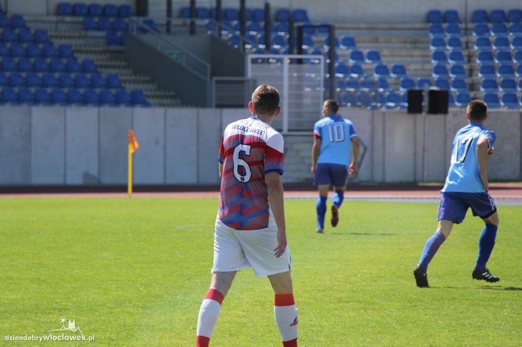 Lider wygrał ze Spartą Janowiec