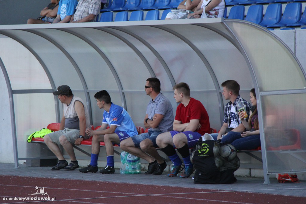 Lider wygrał ze Spartą Janowiec