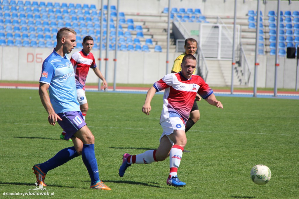 Lider wygrał ze Spartą Janowiec