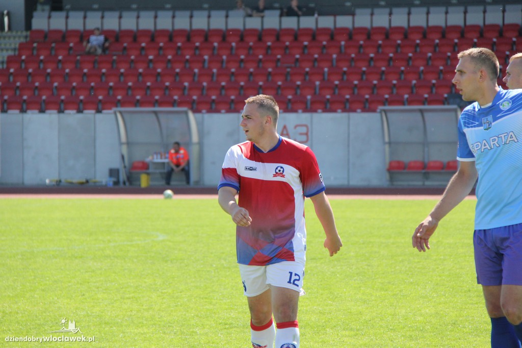 Lider wygrał ze Spartą Janowiec