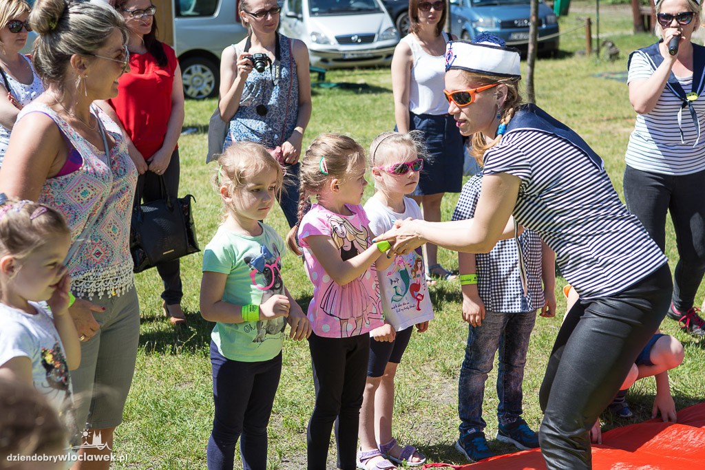 Piknik z okazji dnia mamy, taty i dziecka
