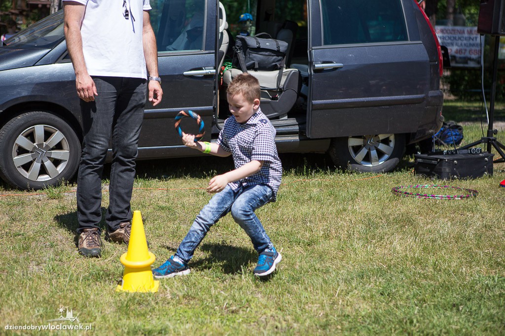 Piknik z okazji dnia mamy, taty i dziecka