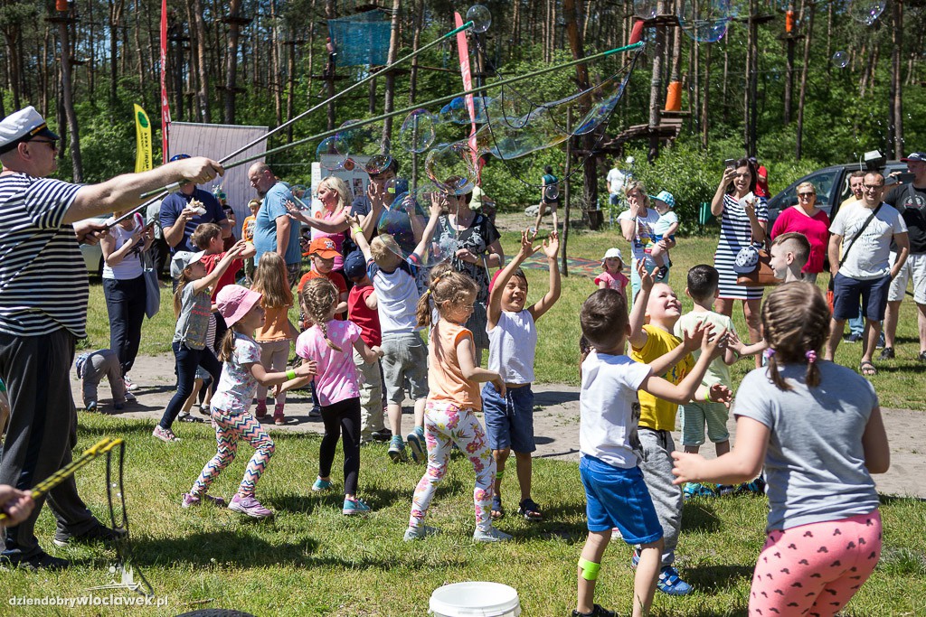 Piknik z okazji dnia mamy, taty i dziecka