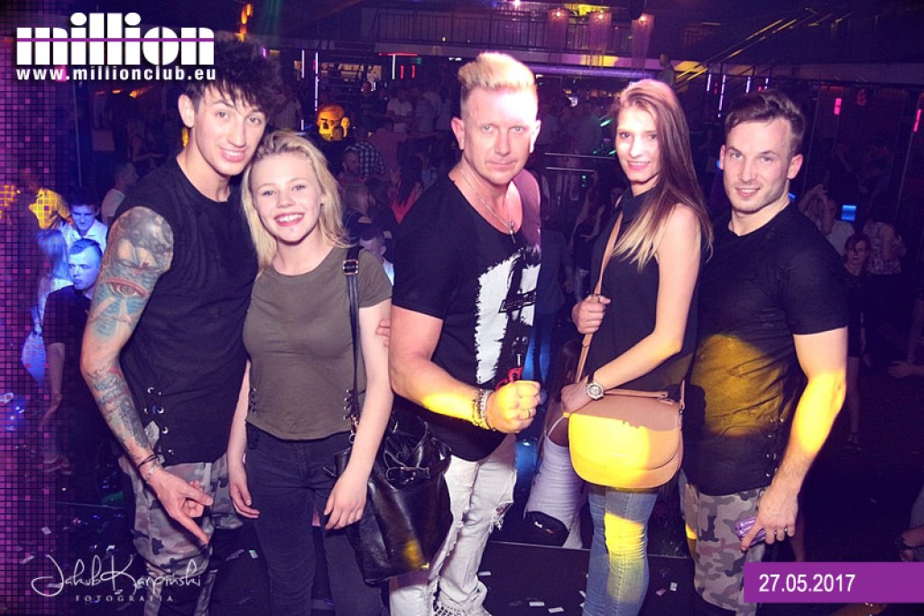 Gorąca sobotnia noc w klubie Million