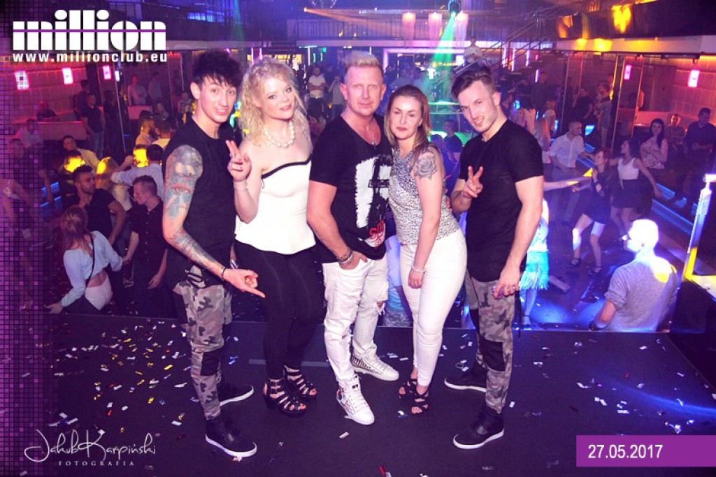 Gorąca sobotnia noc w klubie Million