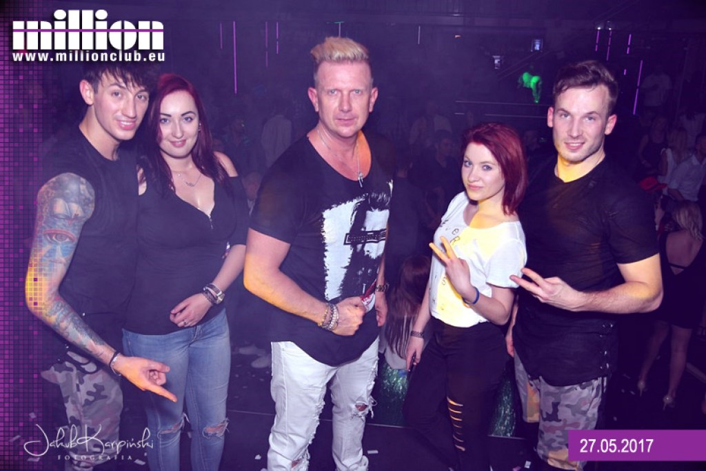 Gorąca sobotnia noc w klubie Million