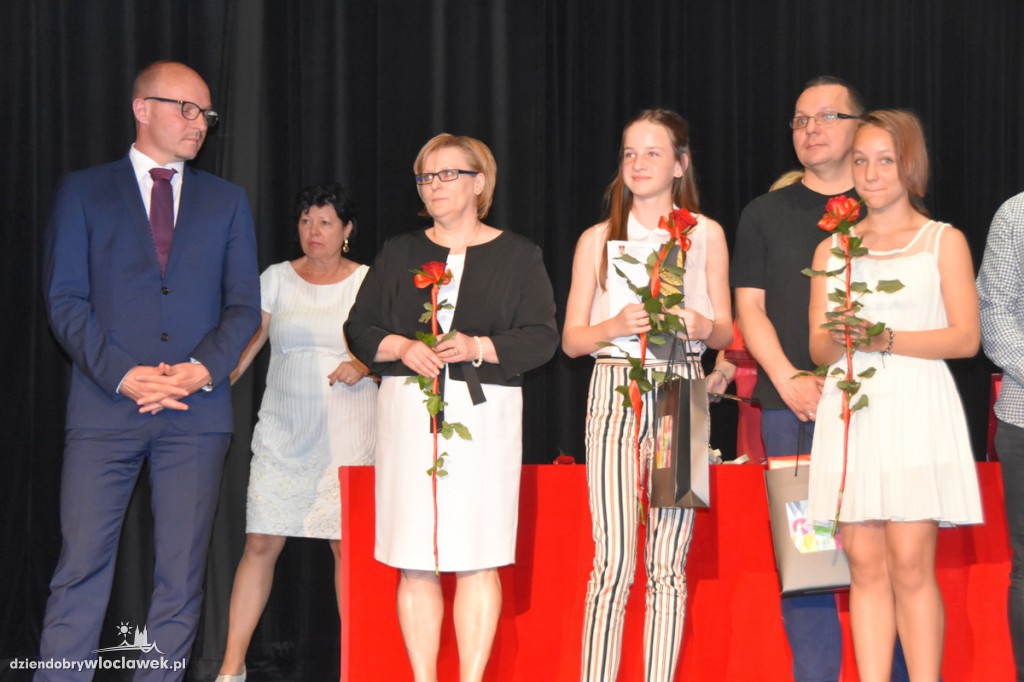 Prezydent nagrodził ludzi kultury