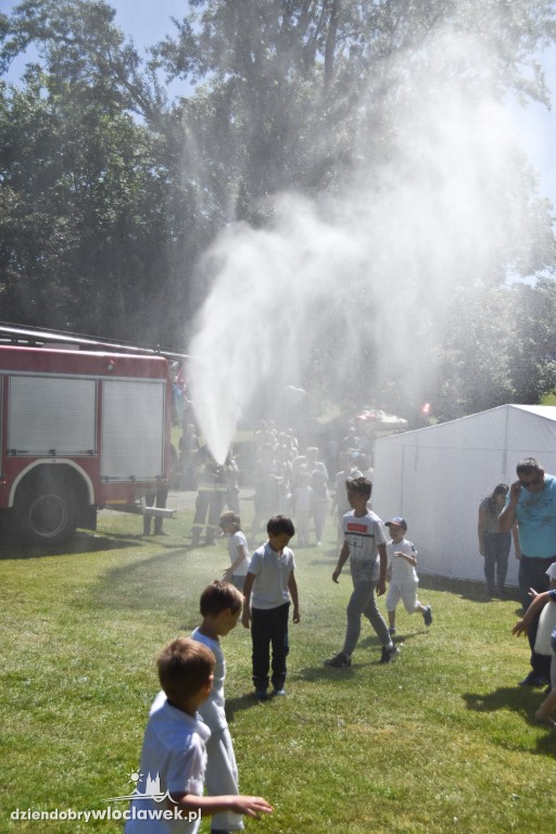 Piknik rodzinny przedszkola ZSK Długosz