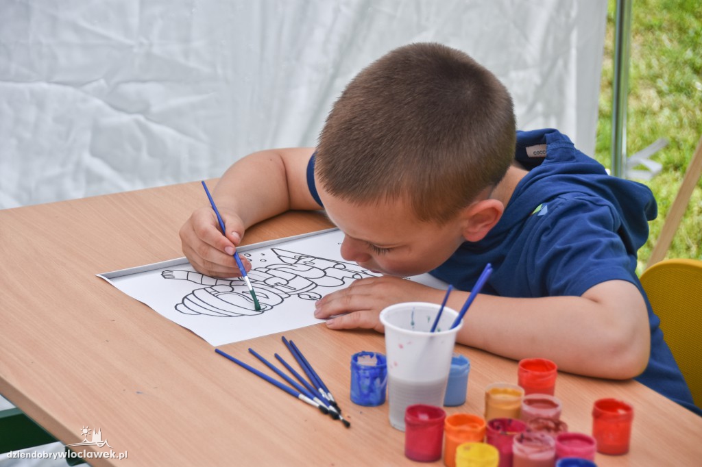 Piknik rodzinny przedszkola ZSK Długosz