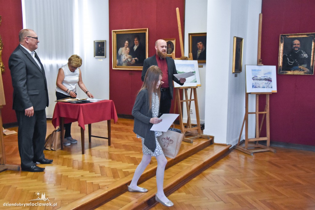 Podsumowali plener malarski nad Wisłą