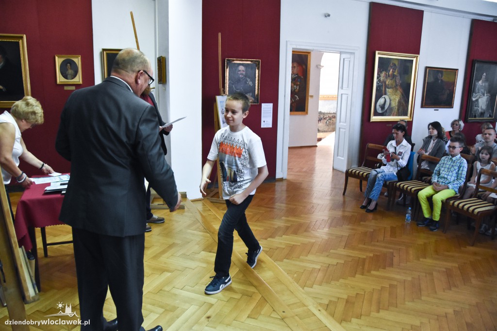 Podsumowali plener malarski nad Wisłą