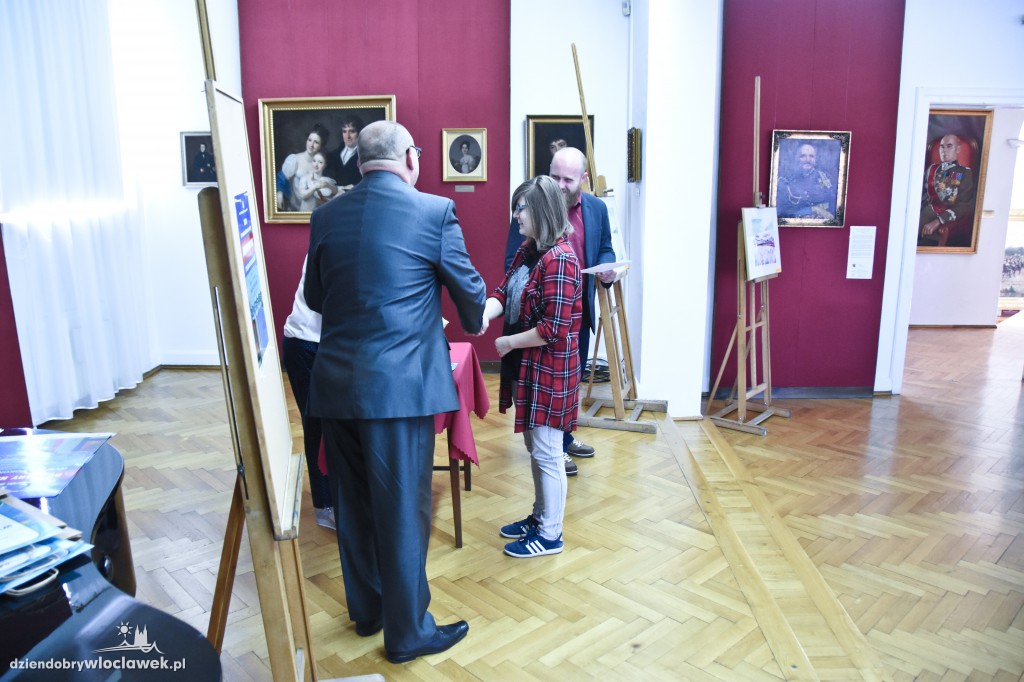 Podsumowali plener malarski nad Wisłą
