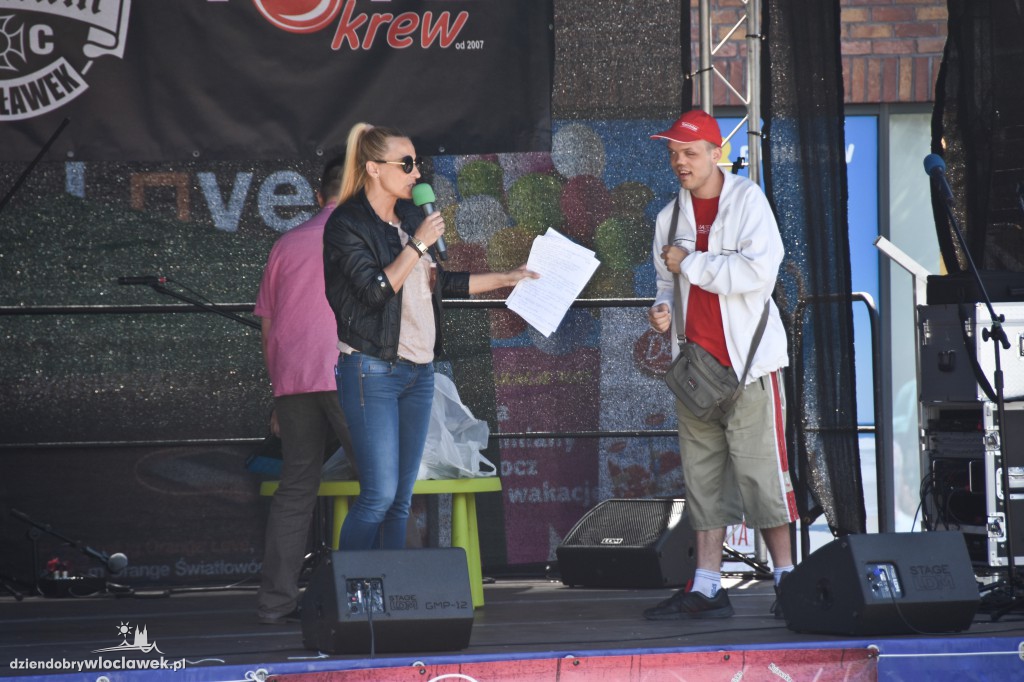 Moto-krew na pl. grodzkim we Wzorcowni