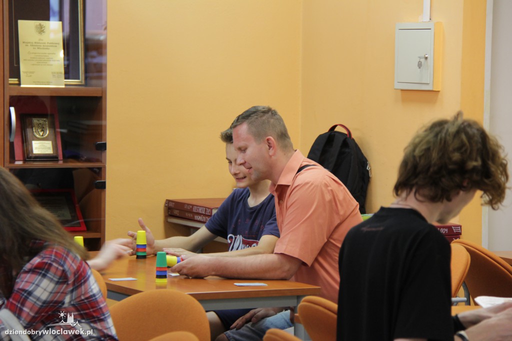 Noc Bibliotek: Czytanie porusza