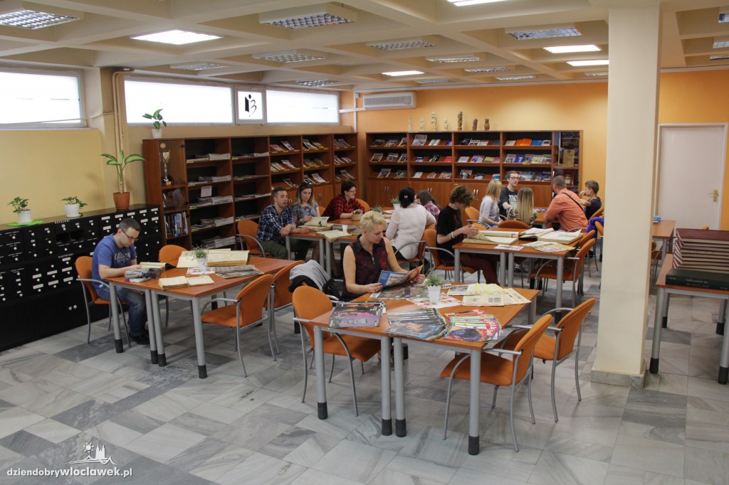 Noc Bibliotek: Czytanie porusza