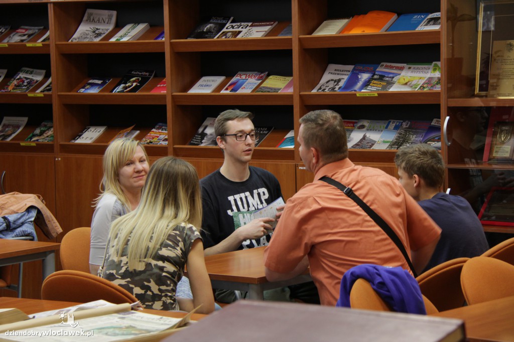 Noc Bibliotek: Czytanie porusza