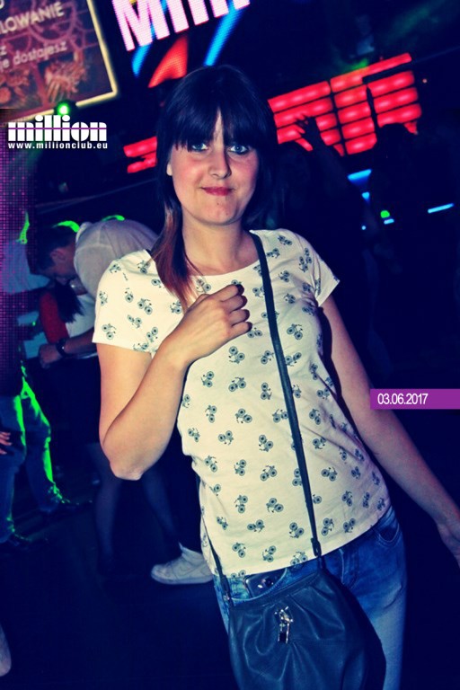 Gorąca sobotnia noc w klubie Million