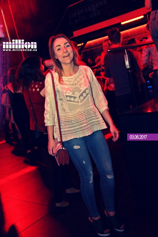 Gorąca sobotnia noc w klubie Million