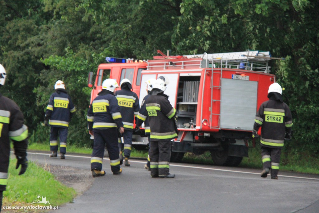 Kierowca nie zapanował nad pojazdem