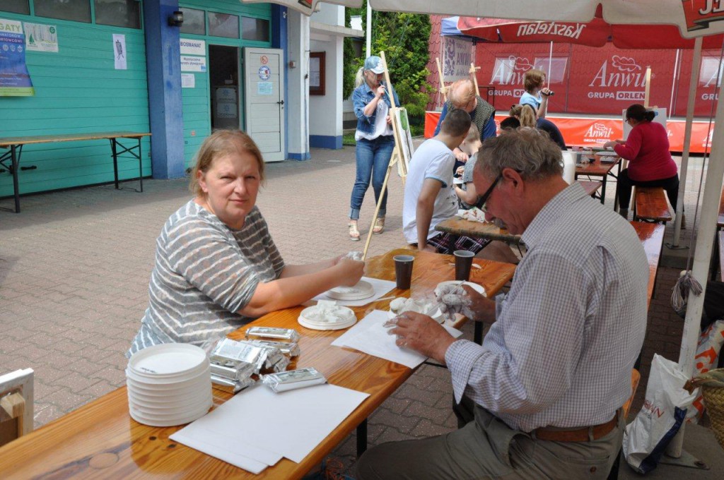 Plener malarski w Marinie Zarzeczewo