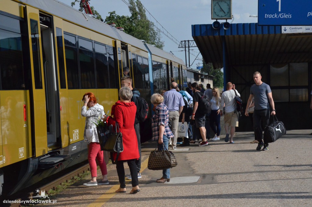 Pociąg papieski na dworcu we Włocławku