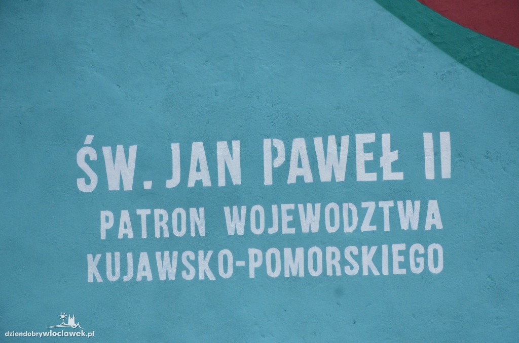 Mural na bulwarach odsłonięty