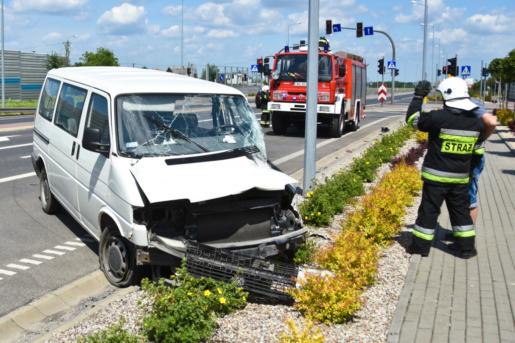 Tir zderzył się z dostawczakiem na DK91