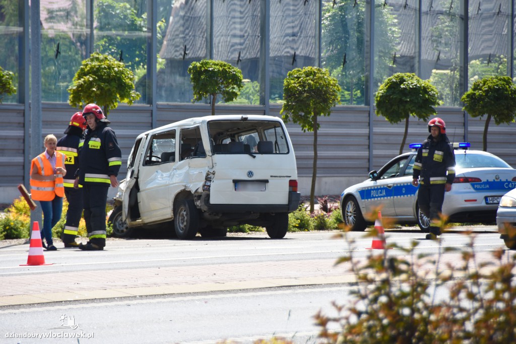 Tir zderzył się z dostawczakiem na DK91