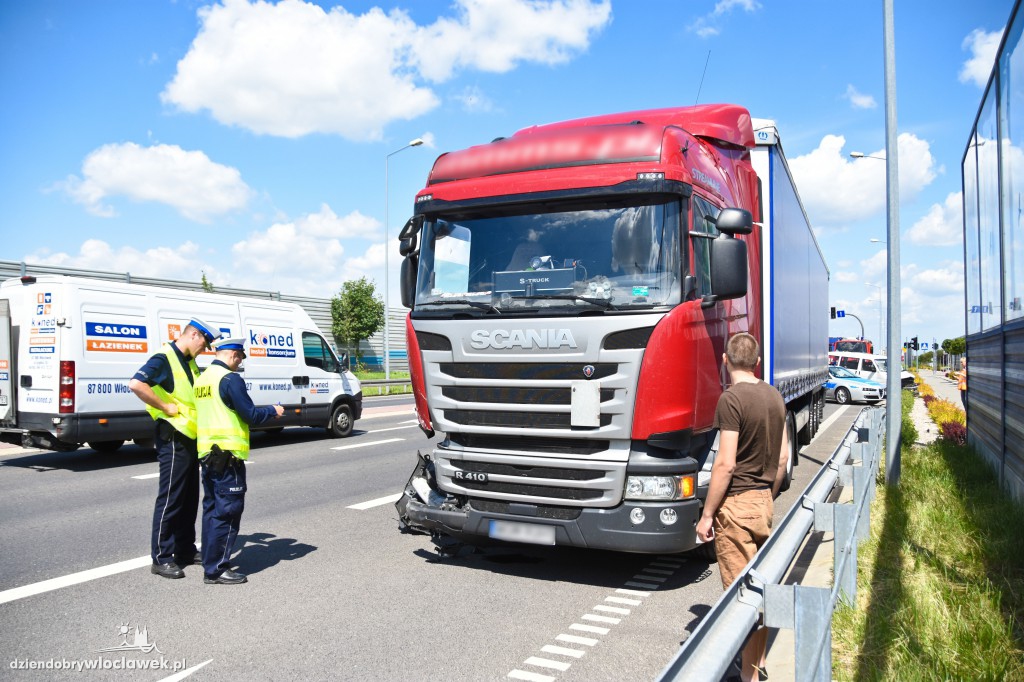 Tir zderzył się z dostawczakiem na DK91