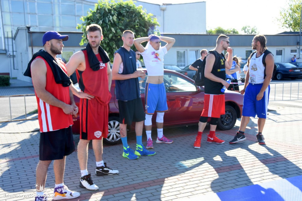  Turniej koszykówki 3x3 Basket Nocą
