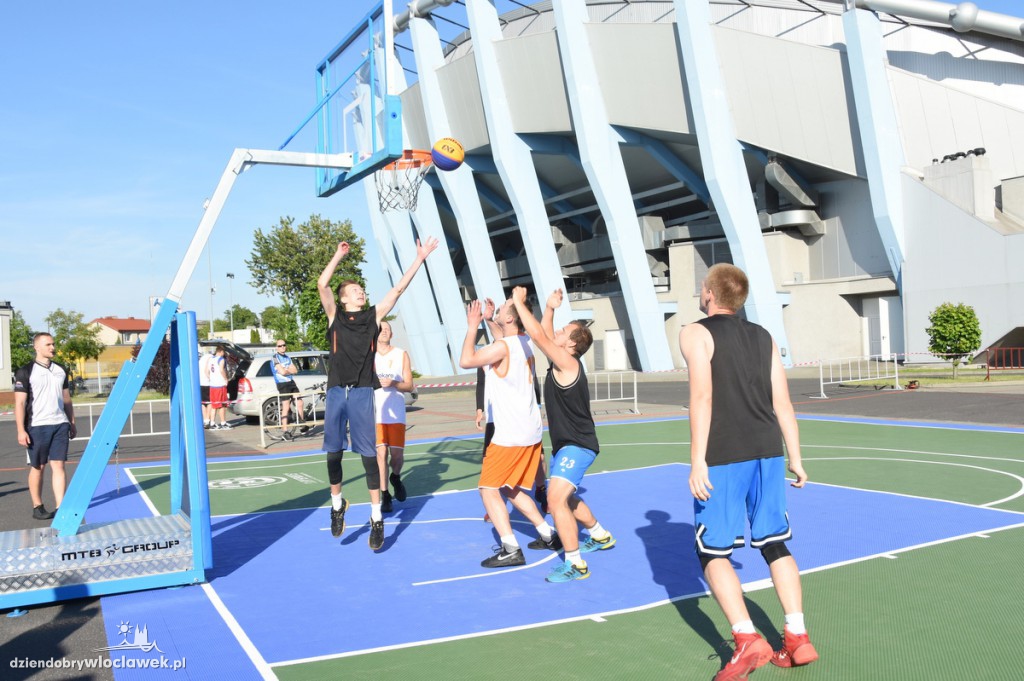  Turniej koszykówki 3x3 Basket Nocą