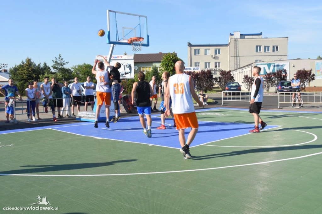  Turniej koszykówki 3x3 Basket Nocą