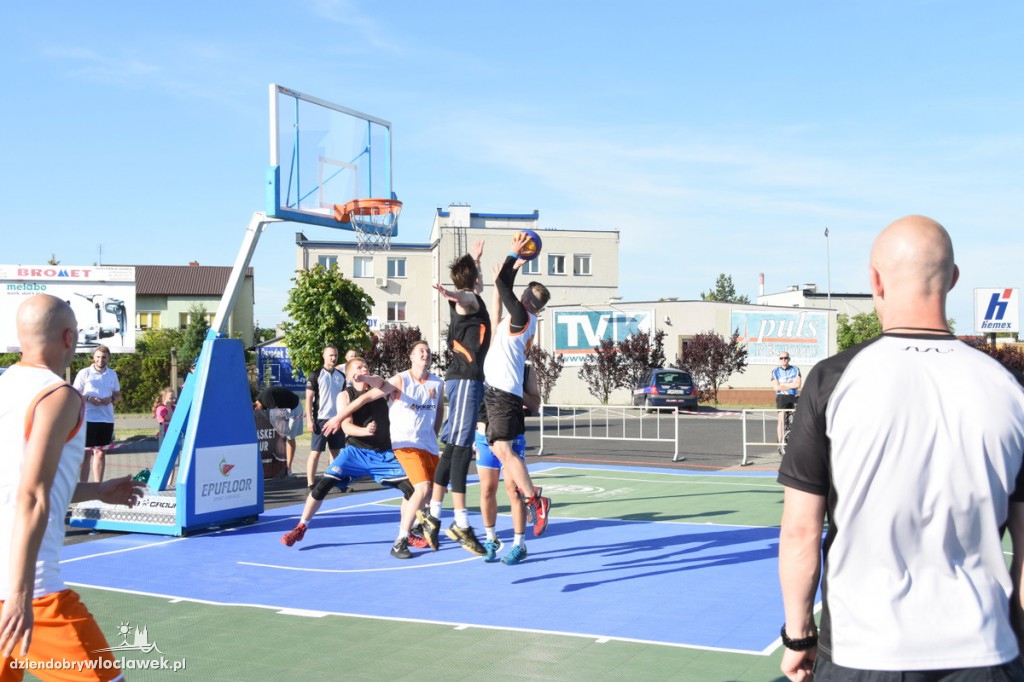  Turniej koszykówki 3x3 Basket Nocą