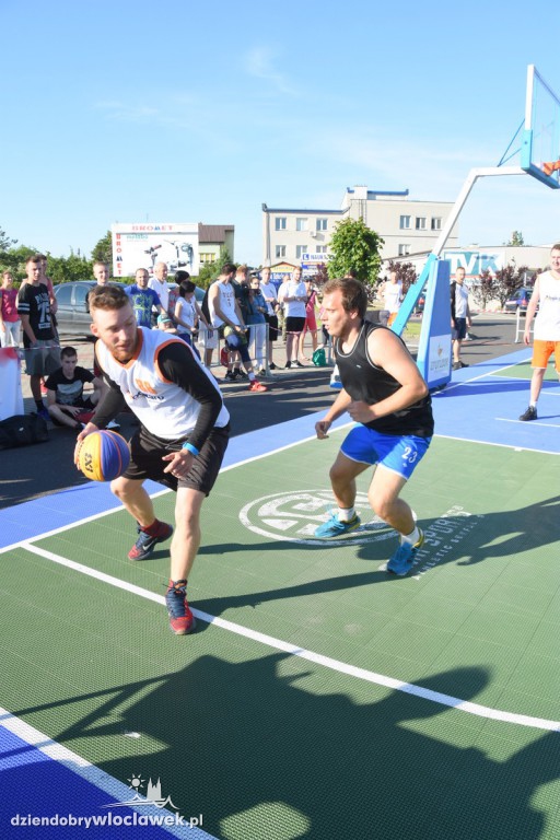  Turniej koszykówki 3x3 Basket Nocą
