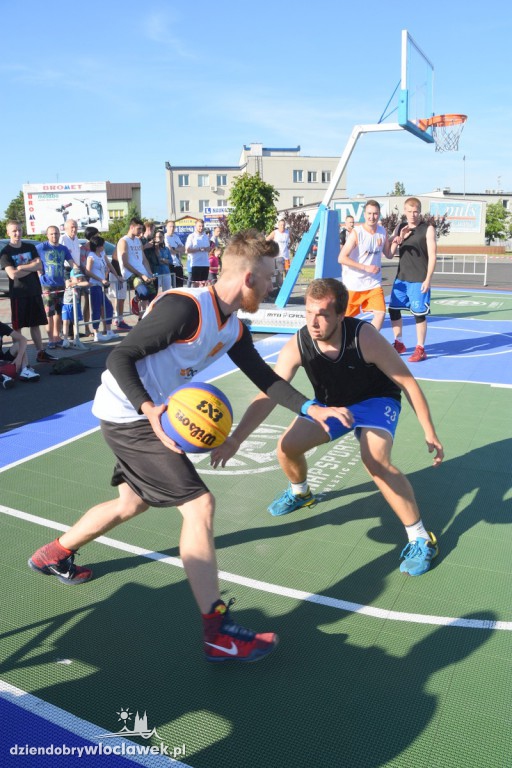  Turniej koszykówki 3x3 Basket Nocą