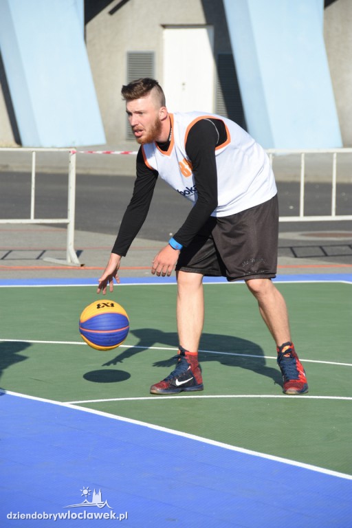  Turniej koszykówki 3x3 Basket Nocą