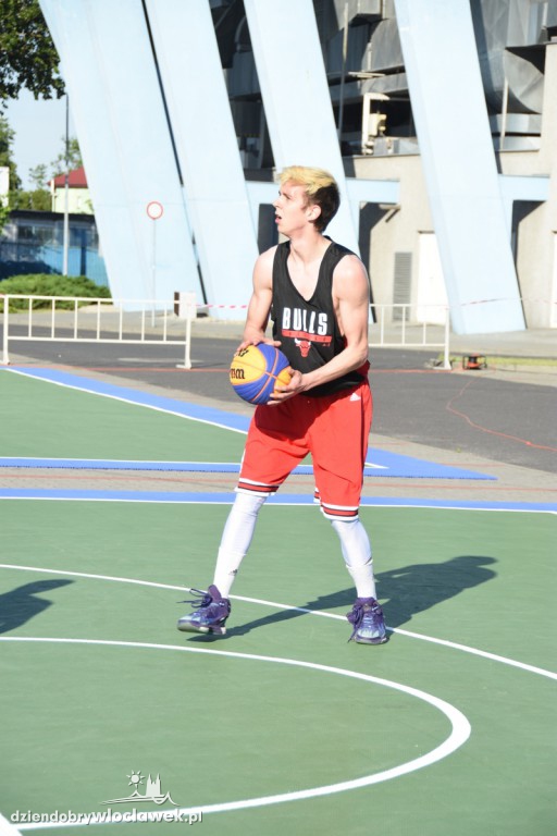  Turniej koszykówki 3x3 Basket Nocą
