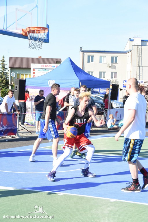  Turniej koszykówki 3x3 Basket Nocą