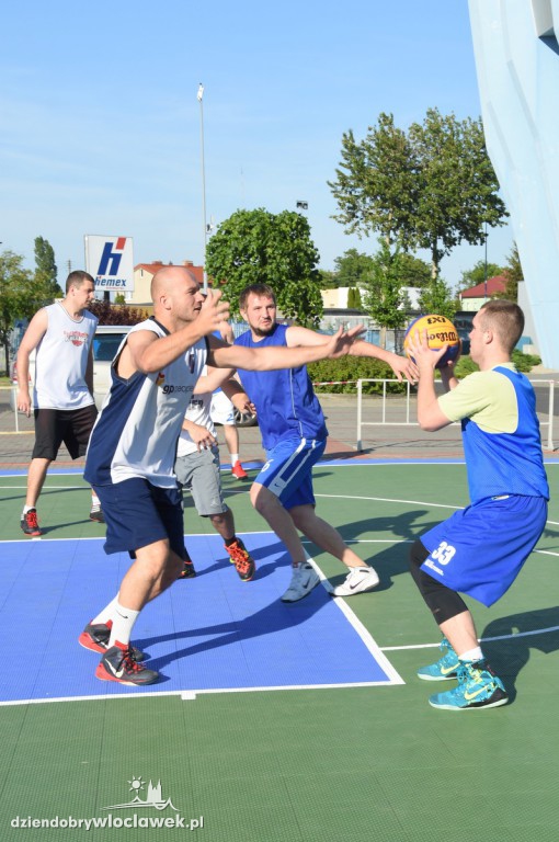  Turniej koszykówki 3x3 Basket Nocą