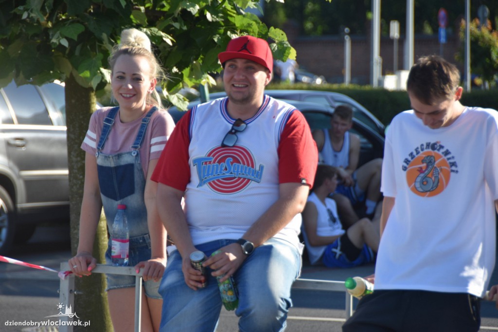  Turniej koszykówki 3x3 Basket Nocą