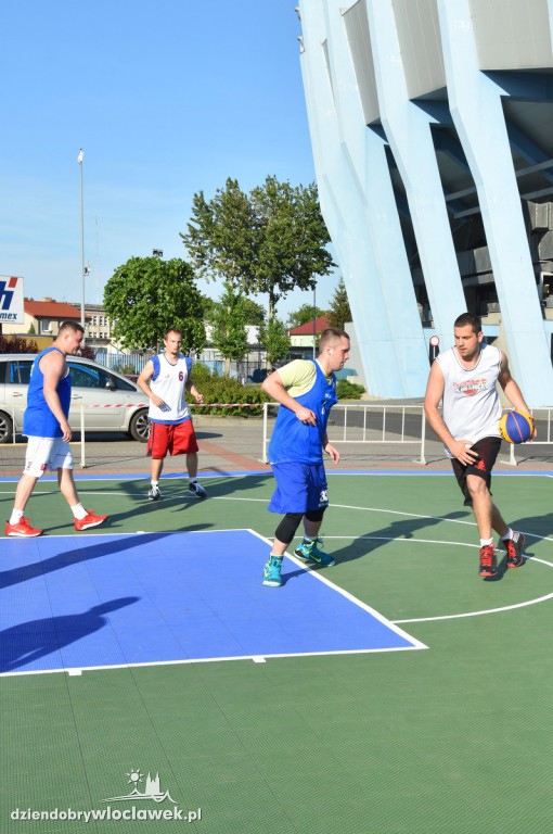  Turniej koszykówki 3x3 Basket Nocą