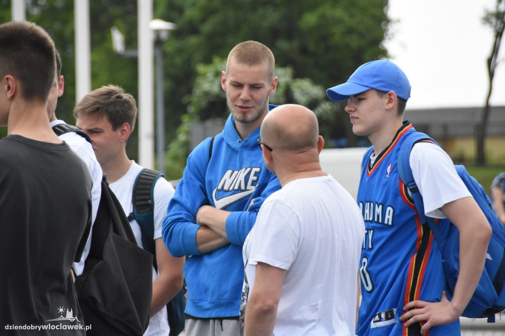 Półfinał zawodów 3x3 Basket Tour
