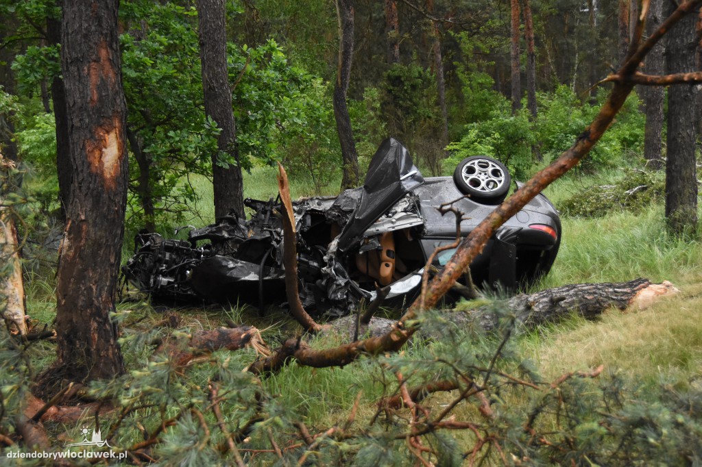Wypadek na DK 91. Dwie osoby w szpitalu